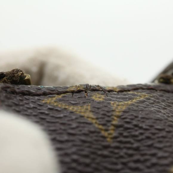 LOUIS VUITTON Poche Toilette Clutch Bag - Picture 3 of 9